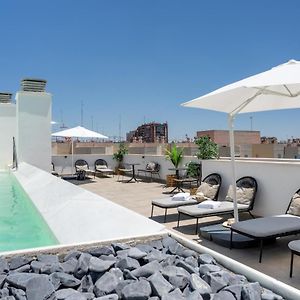 limehome Sevilla Calle Torcuato Luca de Tena